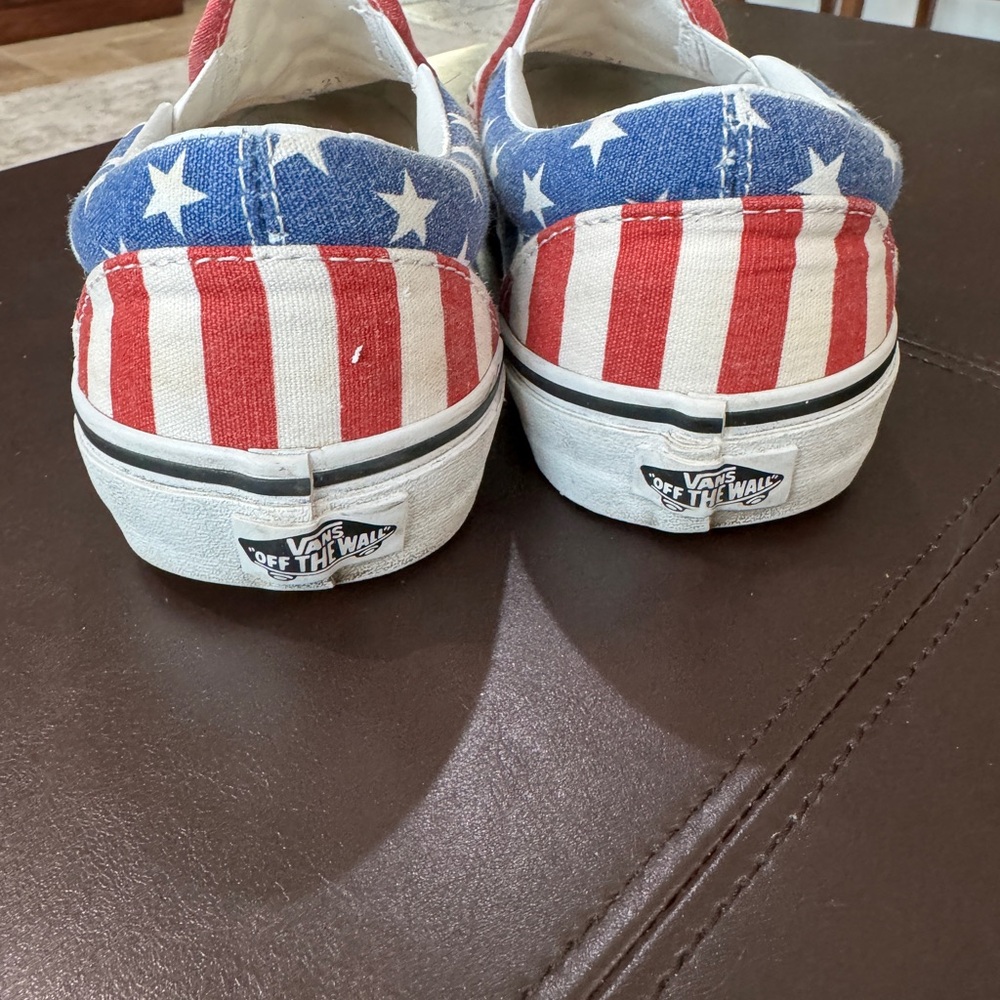 Vans Red, White and Blue Checkered Slip-On Shoes, size 8 men’s or 9.5 women’s - Picture 5 of 5
